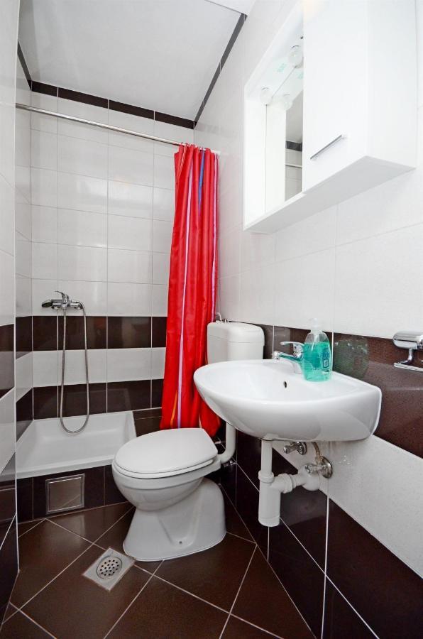 Apartments Josko Gradac  Extérieur photo