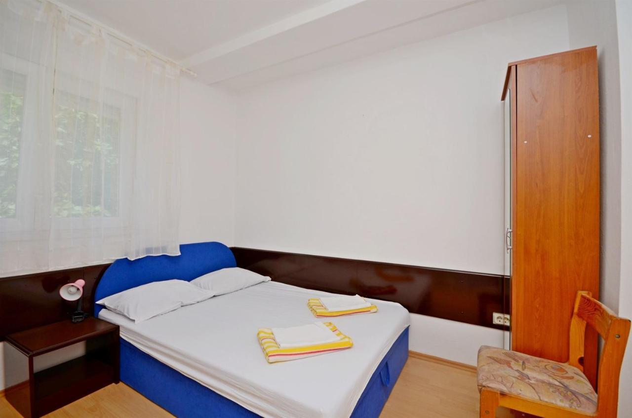 Apartments Josko Gradac  Extérieur photo