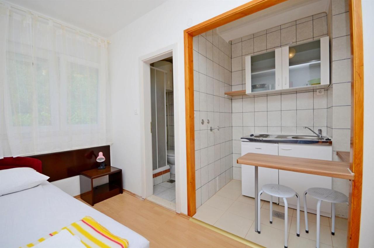 Apartments Josko Gradac  Extérieur photo