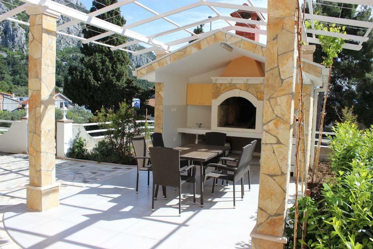 Apartments Josko Gradac  Extérieur photo